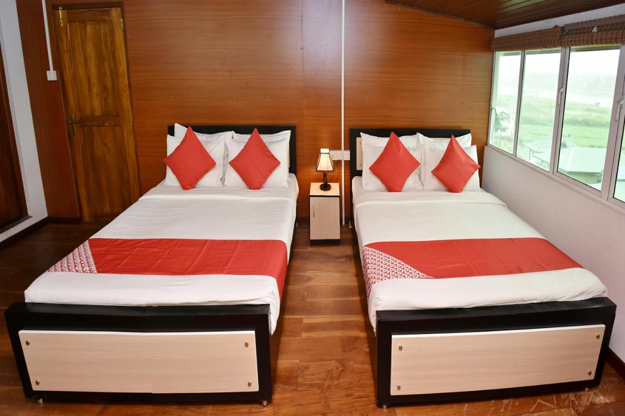 Oyo 430 The Turf Villa Nuwara Eliya Exterior photo